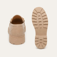 Mocassin Beige À Boucle Dorée - vue de la semelle