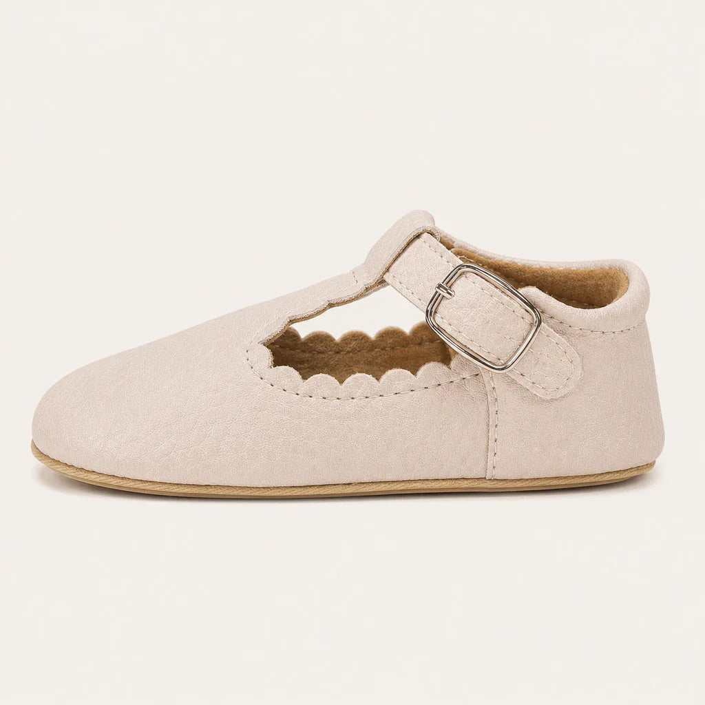 Mocassin Beige Bébé Charles IX Bords Festonnés - vue de côté