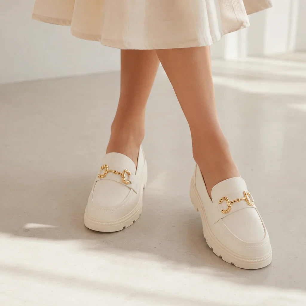Mocassin Cuir Beige Femme - porté