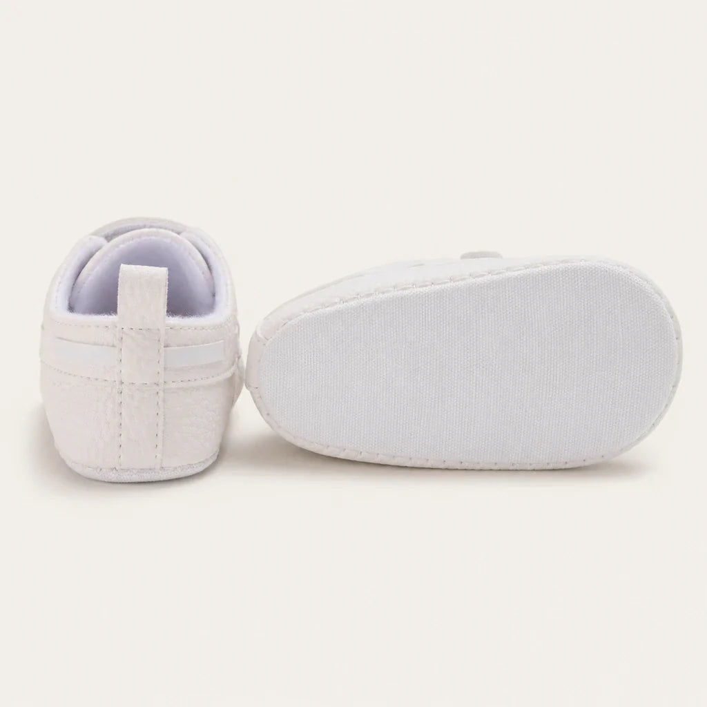 Mocassin En Cuir Blanc Pour Bébé - porté