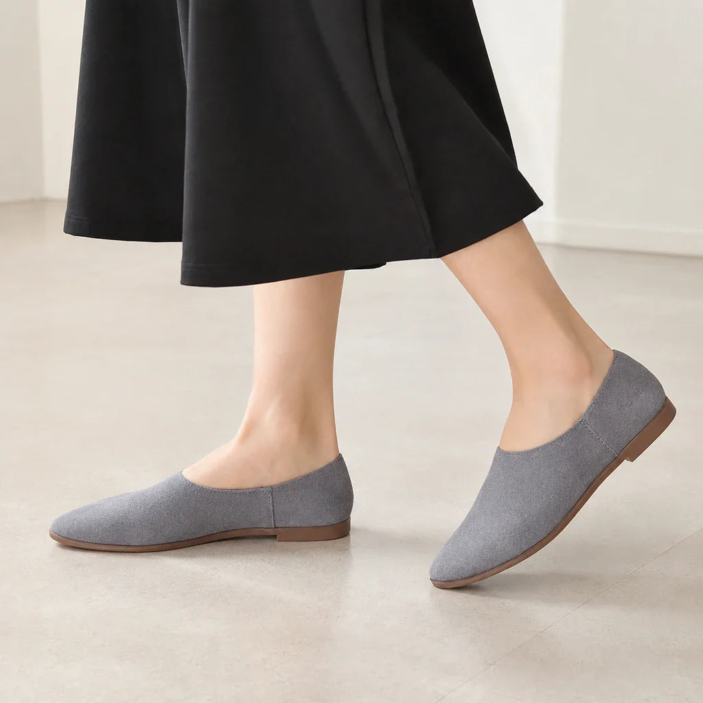 Mocassin En Cuir Femme Daim Bout Pointu - porté