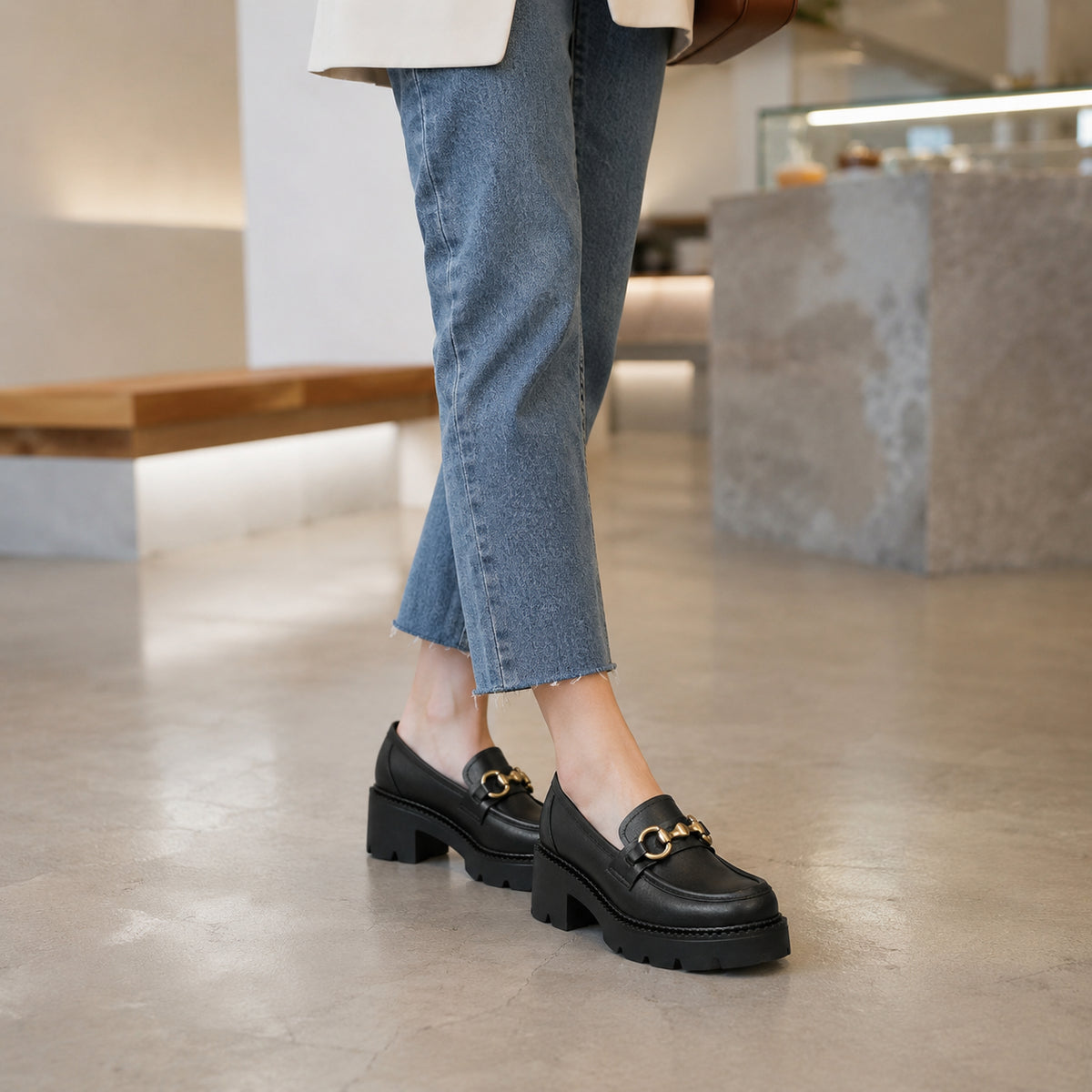 Mocassin Femme À Plateforme Talon Épais - porté