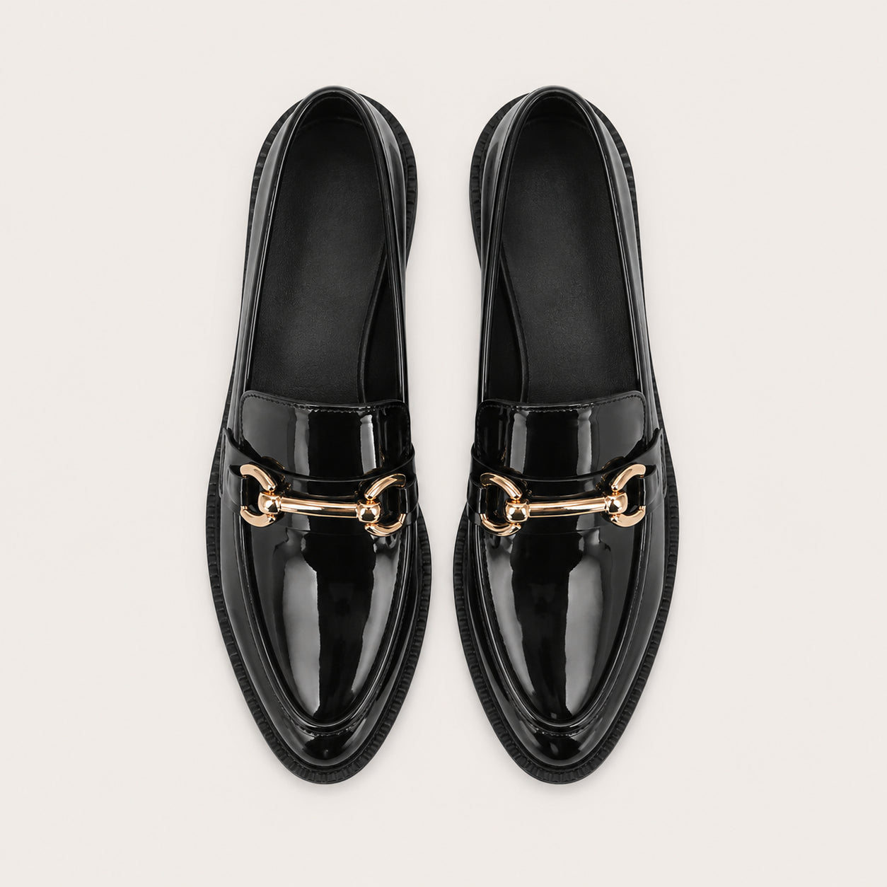 Mocassin Femme Élégant En Cuir À Boucle Dorée - vue du dessus