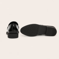 Mocassin Femme Élégant En Cuir À Boucle Dorée - vue de la semelle