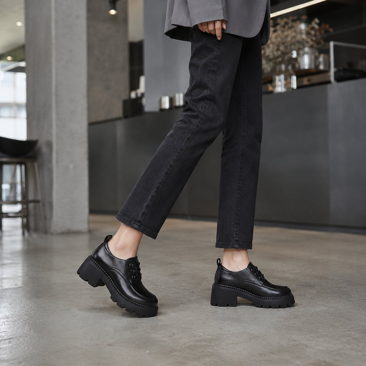 Mocassin Femme Plateforme À Lacets - porté