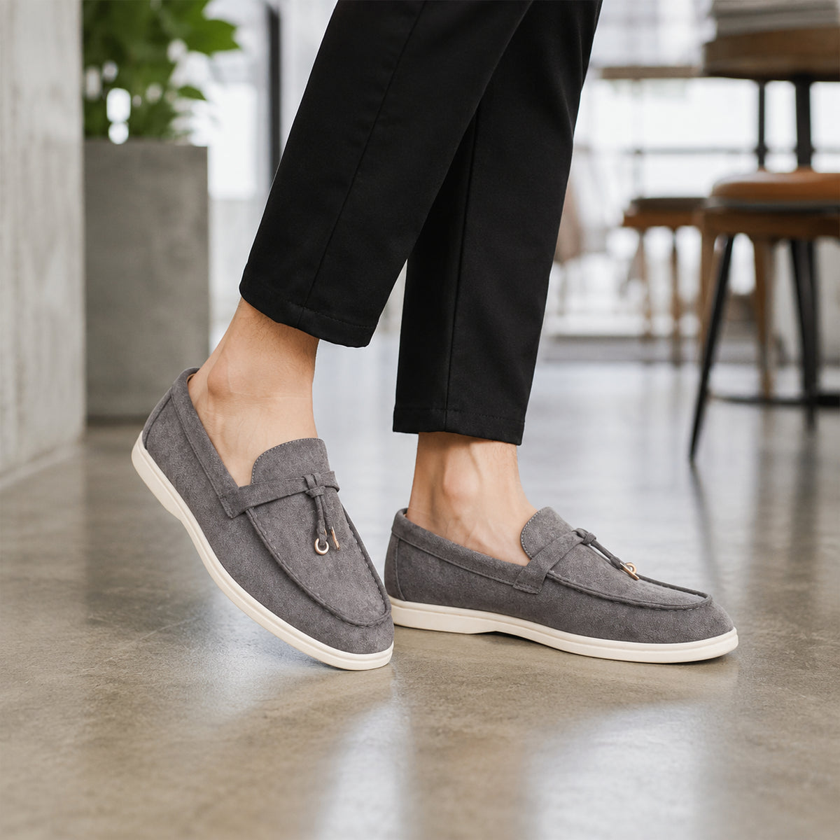 Mocassin Gland Homme En Suédine Gris - porté