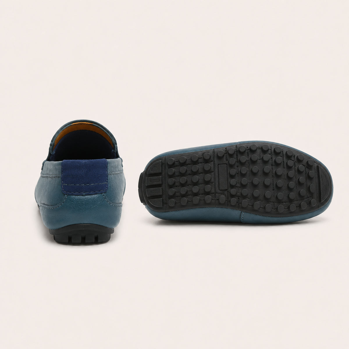 Mocassin Homme Cuir Bleu - vue de la semelle