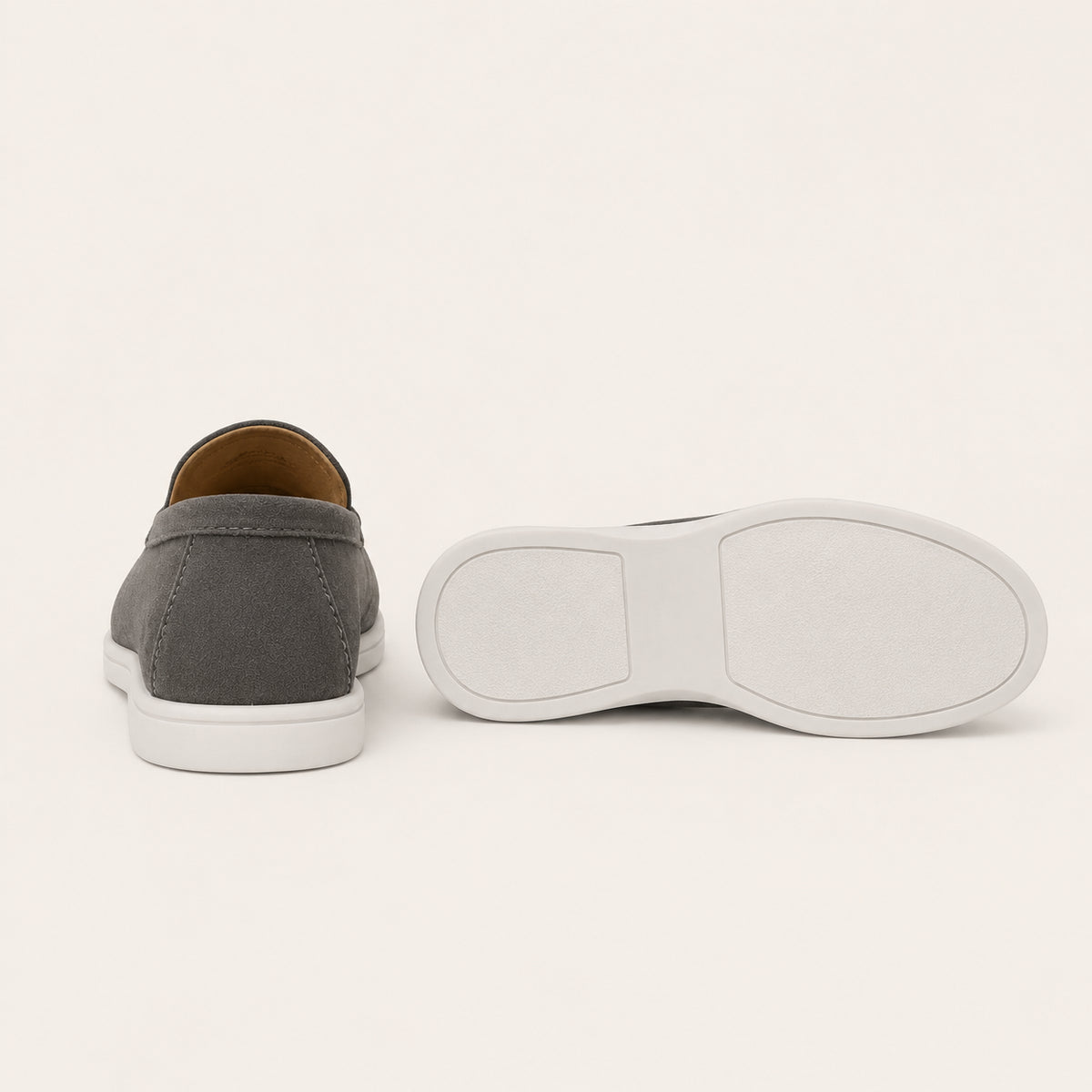 Mocassin Homme Gris Suède - vue de la semelle