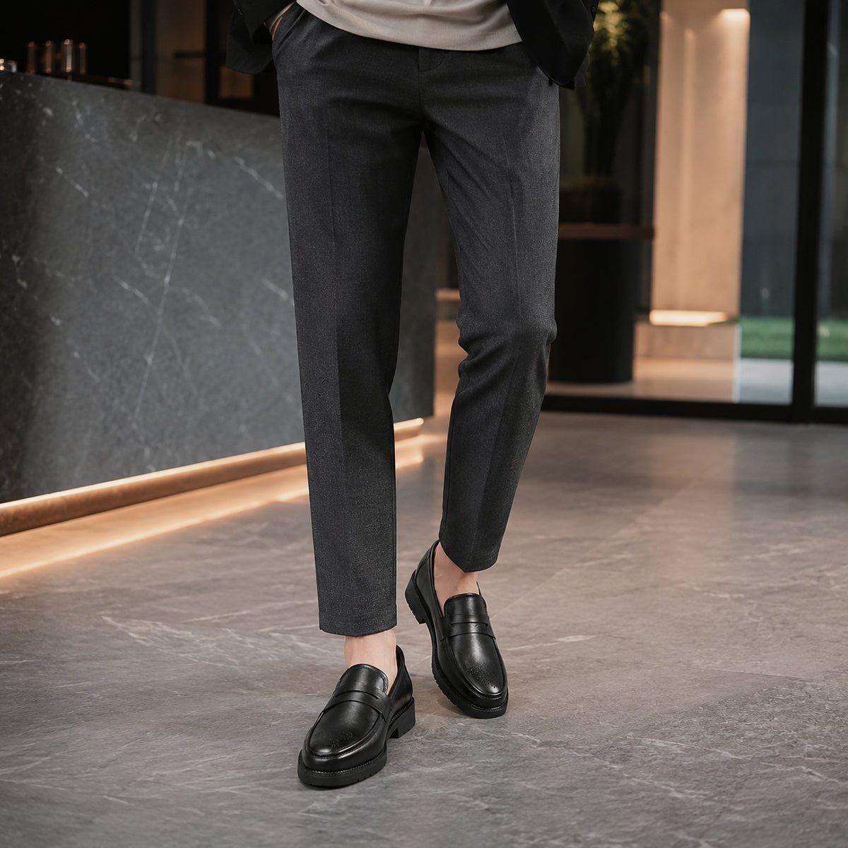 Mocassin Homme Noir Style Brogue - porté