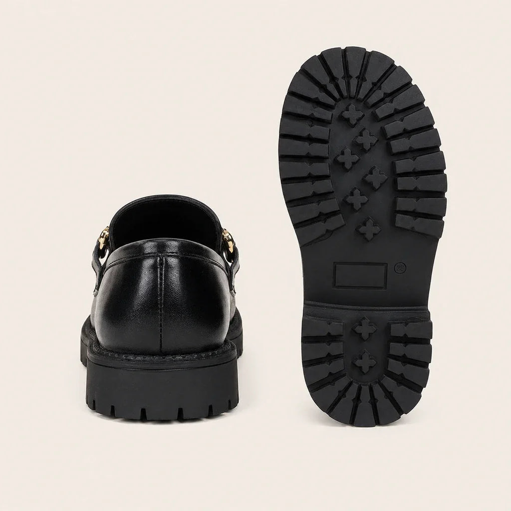 Mocassin Noir À Boucle Dorée - vue de la semelle