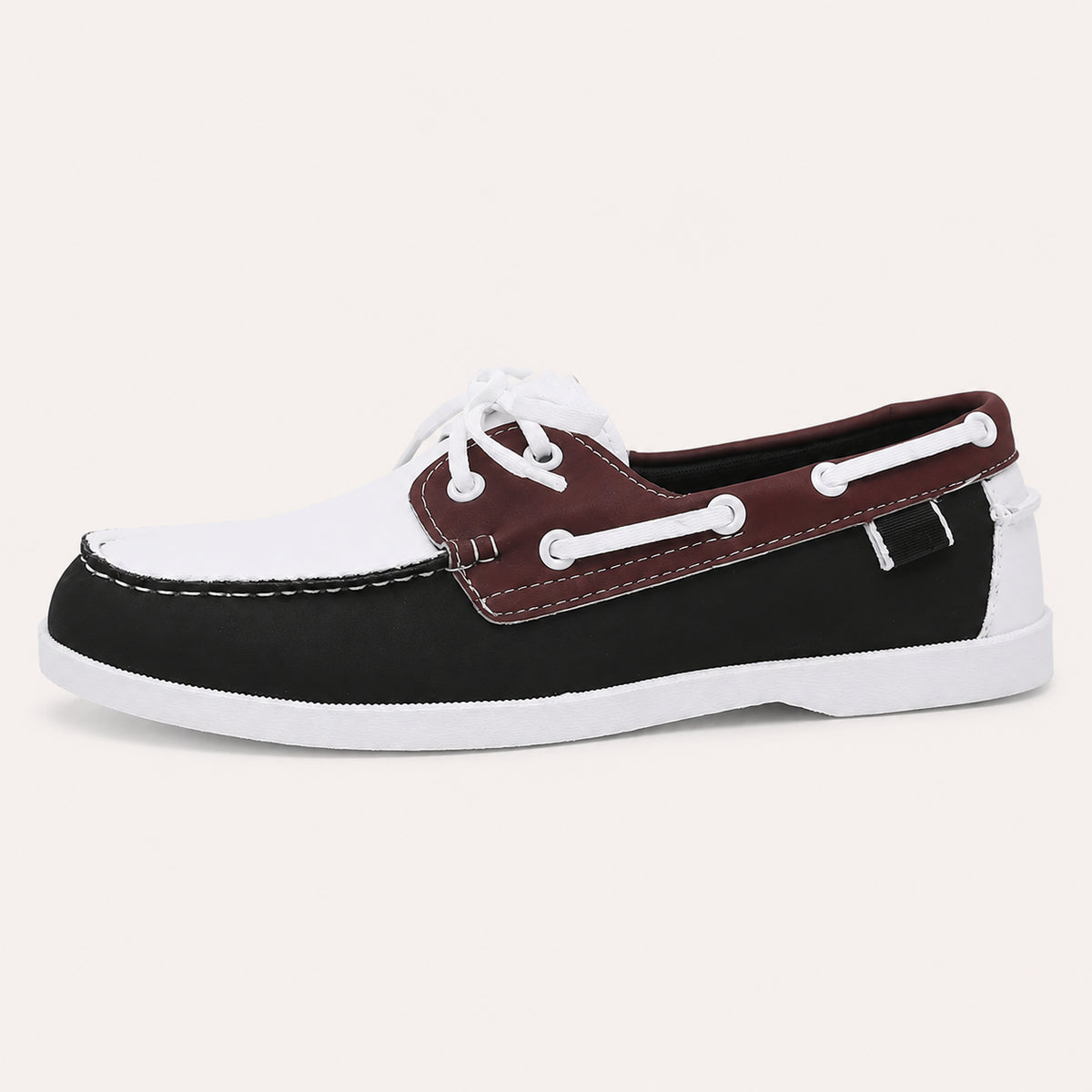 Mocassin Noir Homme En Similicuir - porté