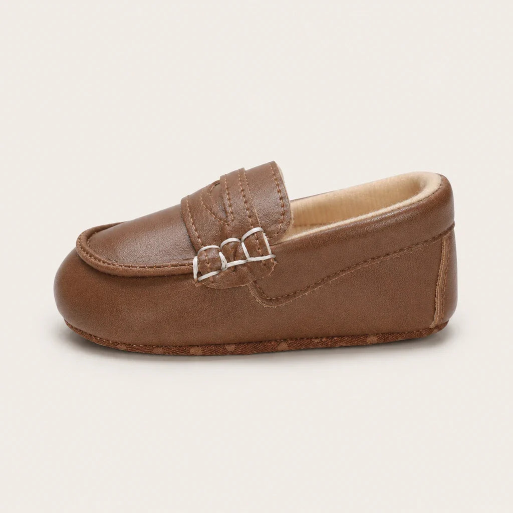 Mocassins Bébé Marron En Simili-Cuir - vue de côté