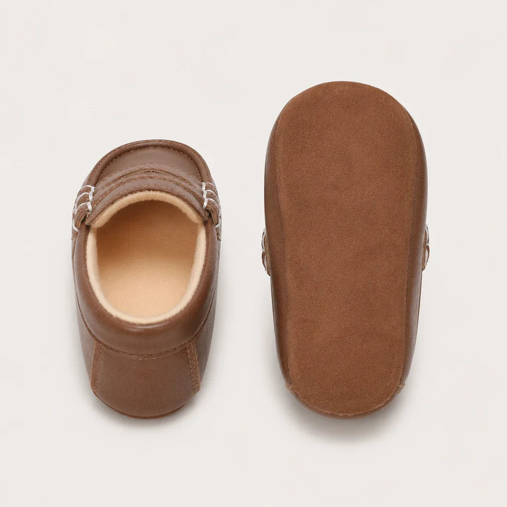 Mocassins Bébé Marron En Simili-Cuir - vue de la semelle