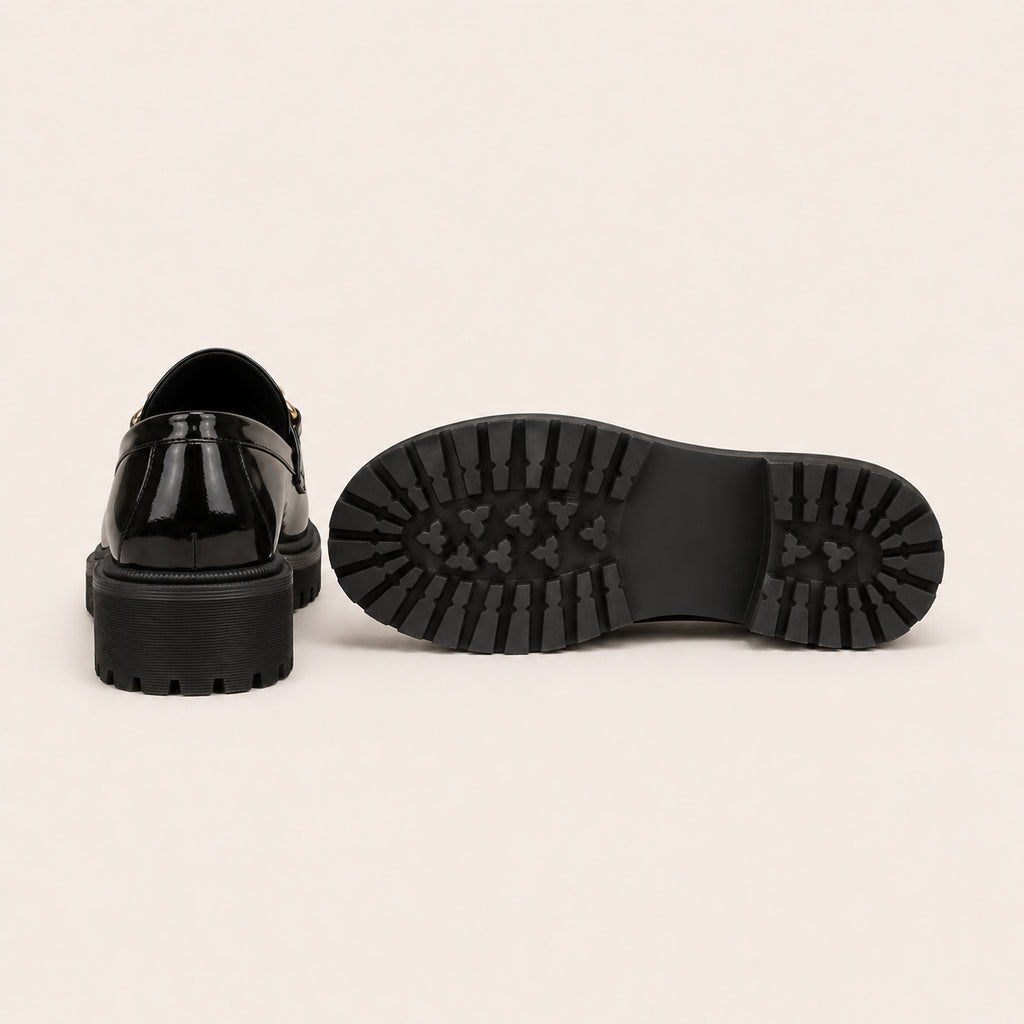 Mocassins Femme En Simili-Cuir À Plateforme Avec Chaîne En Métal - vue de la semelle