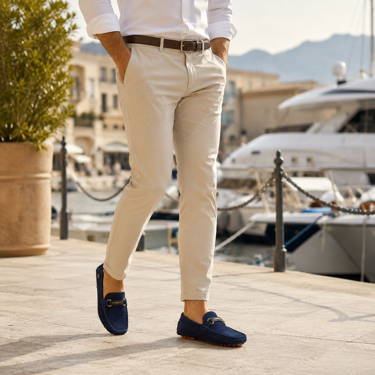 Mocassins Homme Bleus En Cuir Suédé - porté