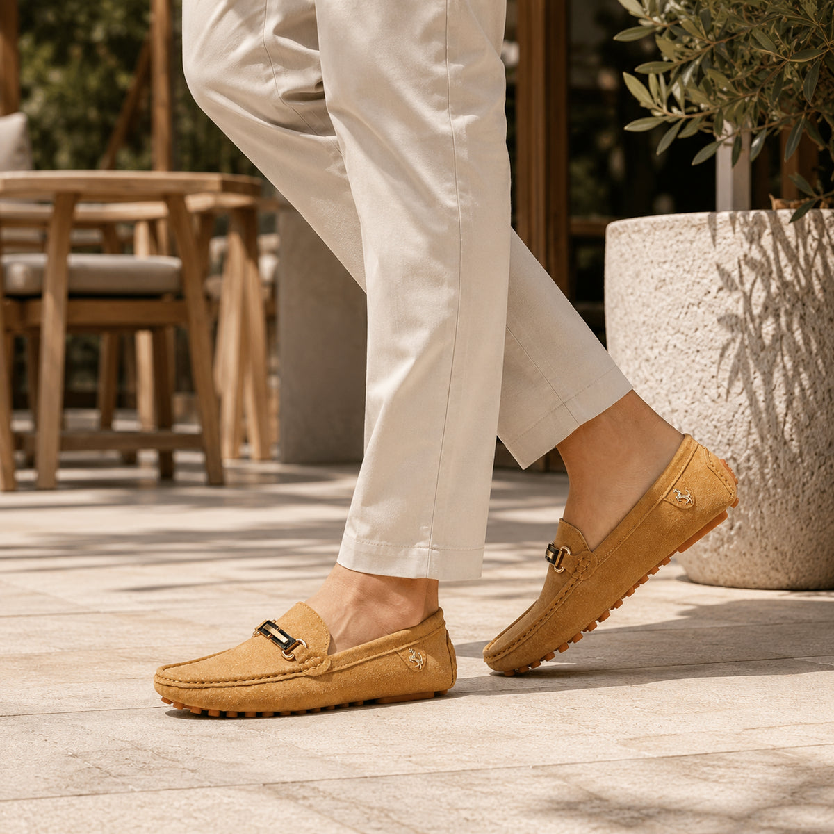Mocassins Homme En Suède Camel - vue de côté
