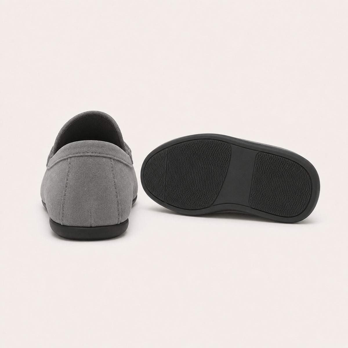 Mocassins Homme En Suédine Gris - vue 3/4