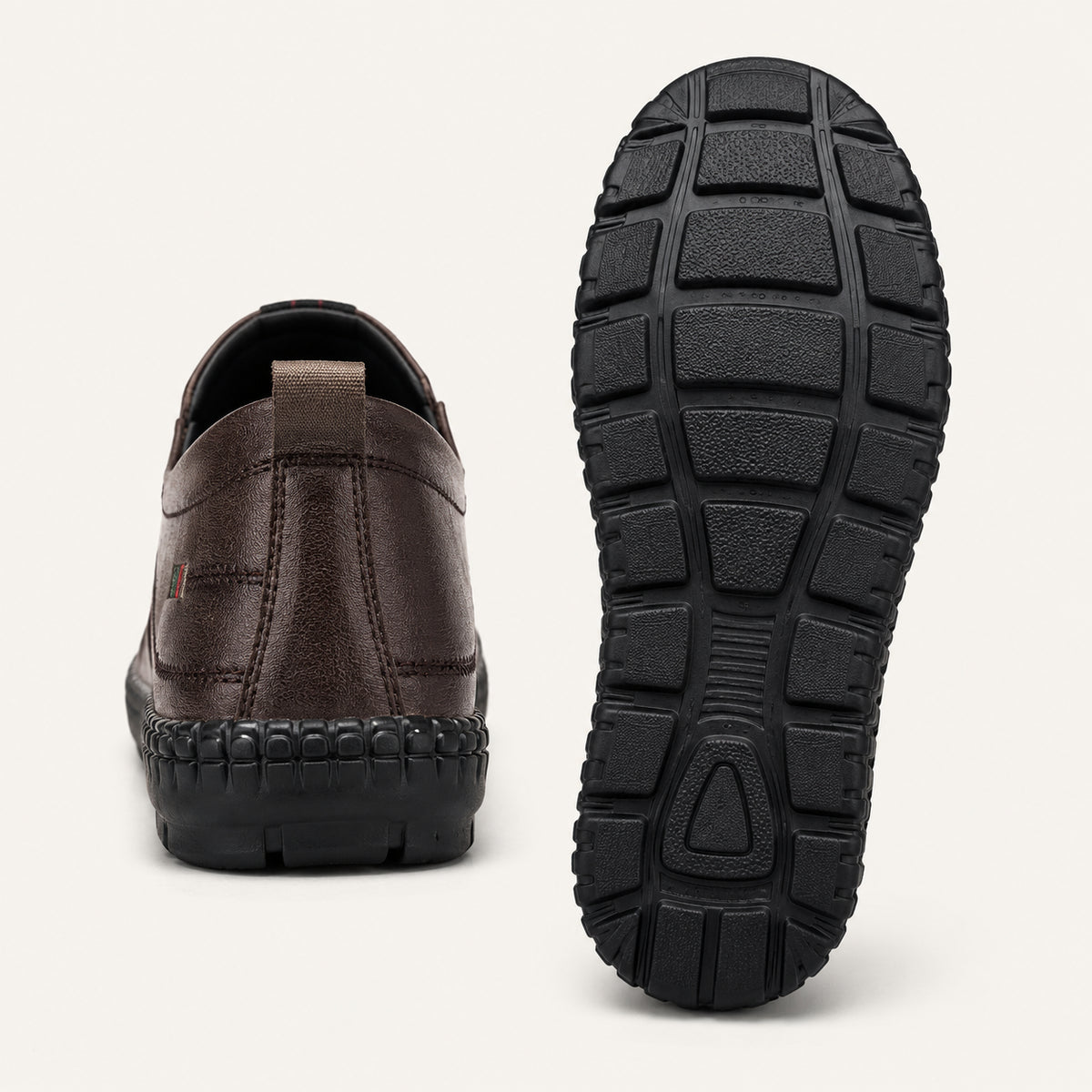 Mocassins orthopédiques à semelle épaisse pour homme - vue de la semelle