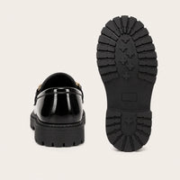 Mocassins Vernis Avec Une Chaîne Brillante Pour Fille - vue de la semelle